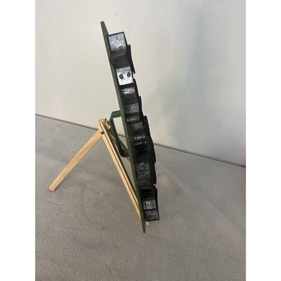 Vintage HOAN Green Christmas Tree Cookie Cutter Stand With 8 Assorted Metal Cutt - Picture 8 of 8